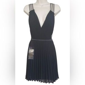 NWT Bebe black pleated contrast tulle cocktail dress size 0